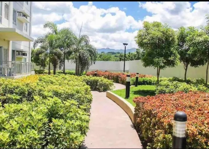 Homey 2 Bedroom Unit W/Pool In Avida It Park