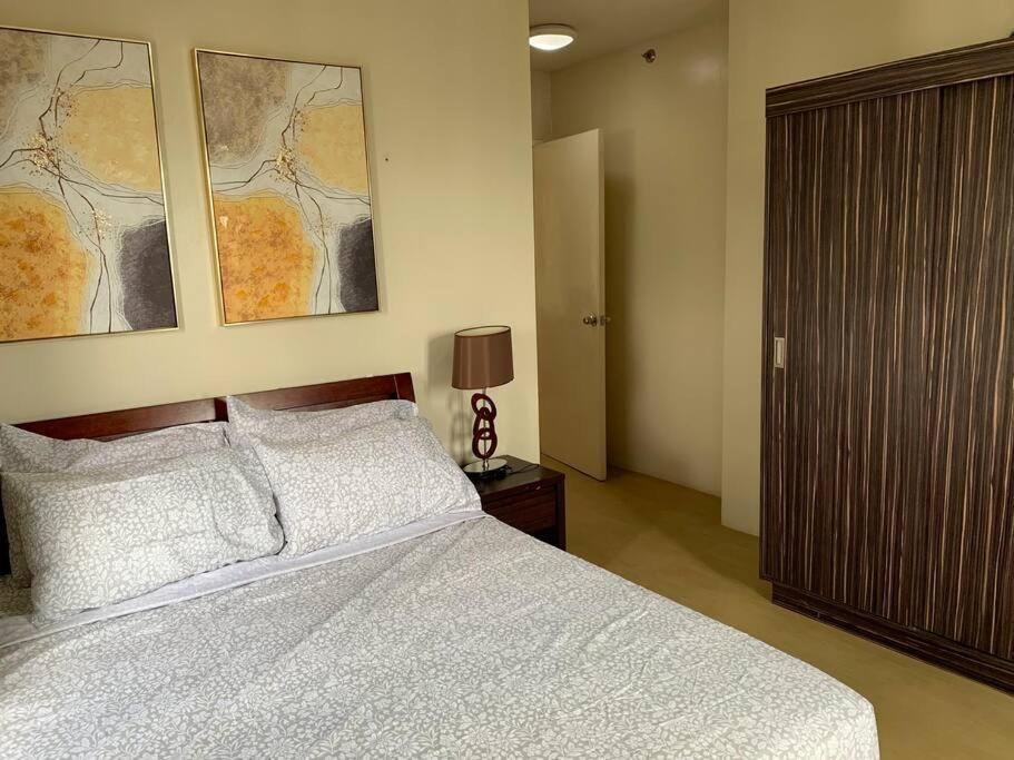 Homey 2 Bedroom Unit W/pool In Avida It Park Apartment *