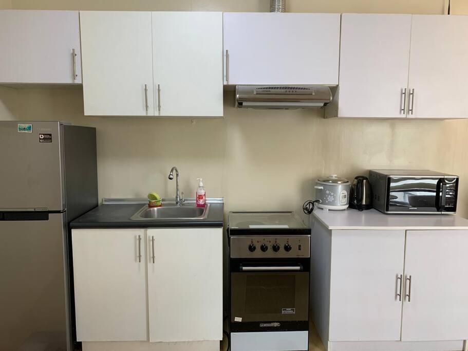 Homey 2 Bedroom Unit W/pool In Avida It Park Apartment Cebu